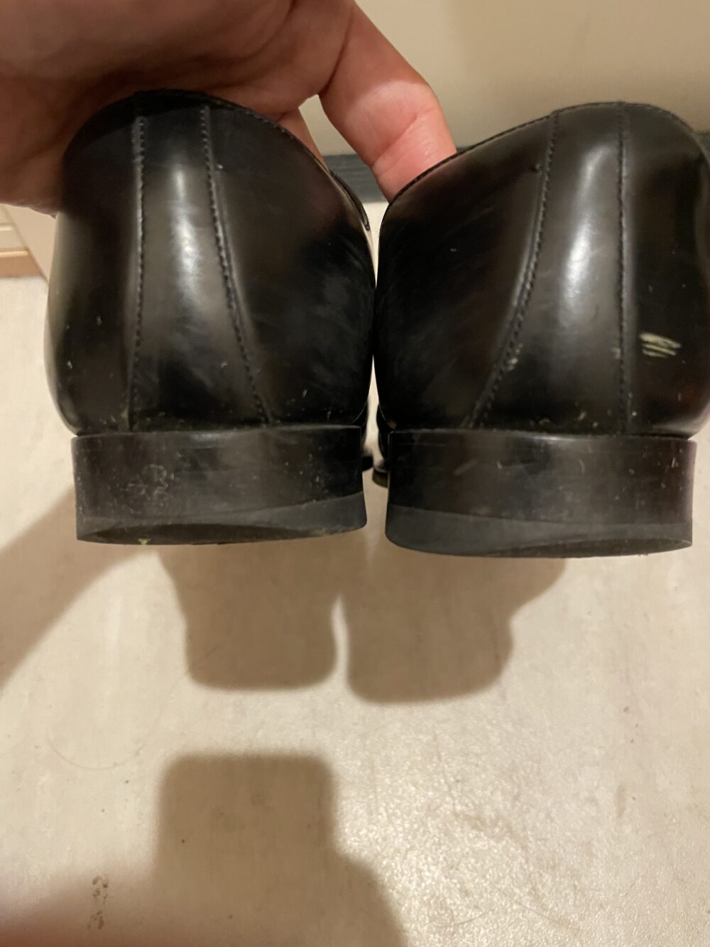 「気をつけて！」革靴のかかとの減り具合は意外と見られてる。修理は2000円ぐらい おしんとブログ